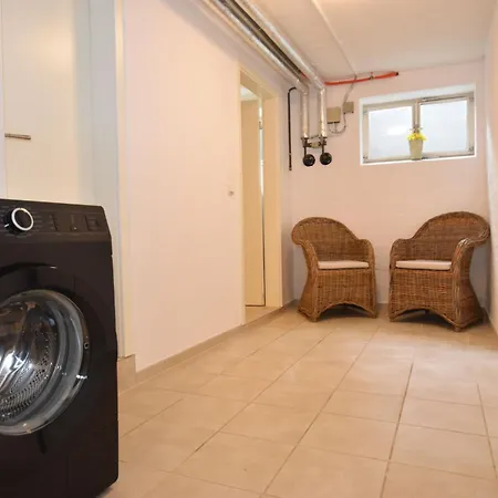 Fewo1846 - Fuchsbau - Souterrain-wohnung Mit 3 Schlafzimmern Und 2 Baedern