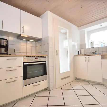 Apartment Fewo1846 - Fuchsbau - Souterrain-wohnung Mit 3 Schlafzimmern Und 2 Bädern Flensburg